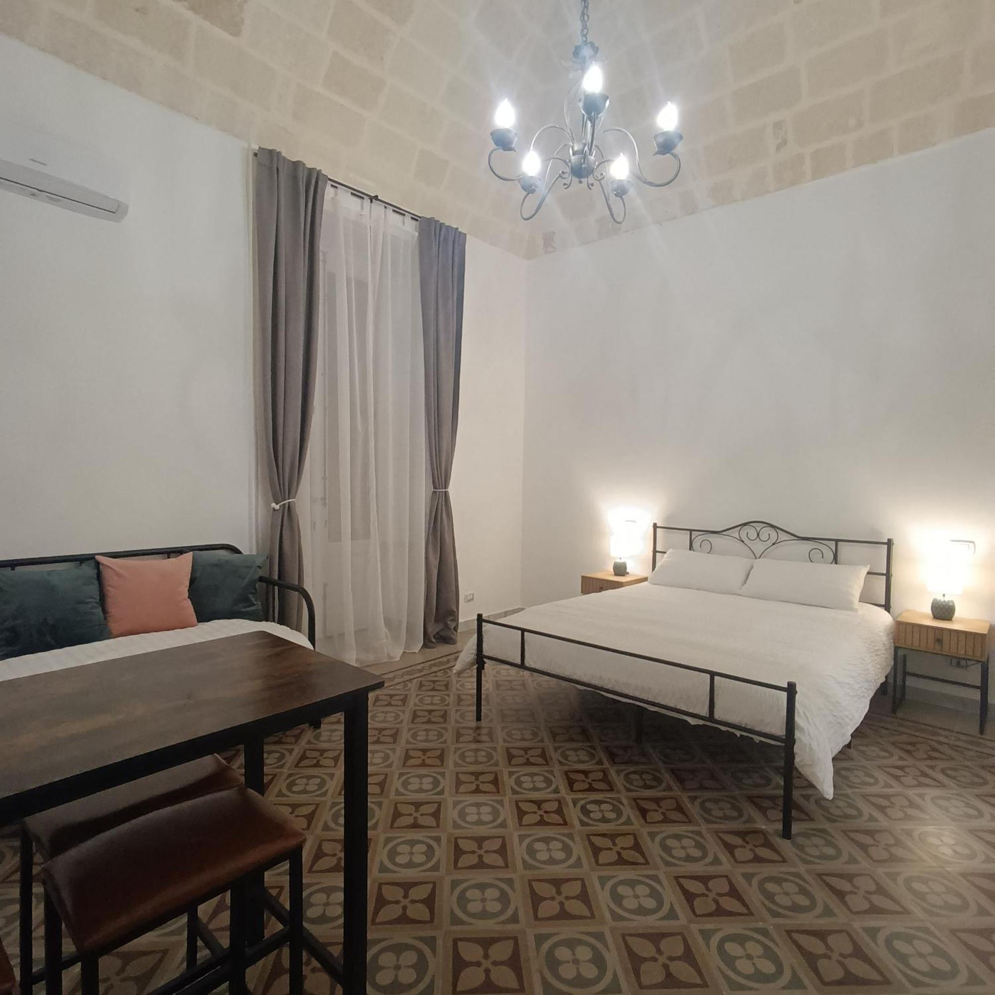 Dimora Tarantina Hotell Taranto Exteriör bild