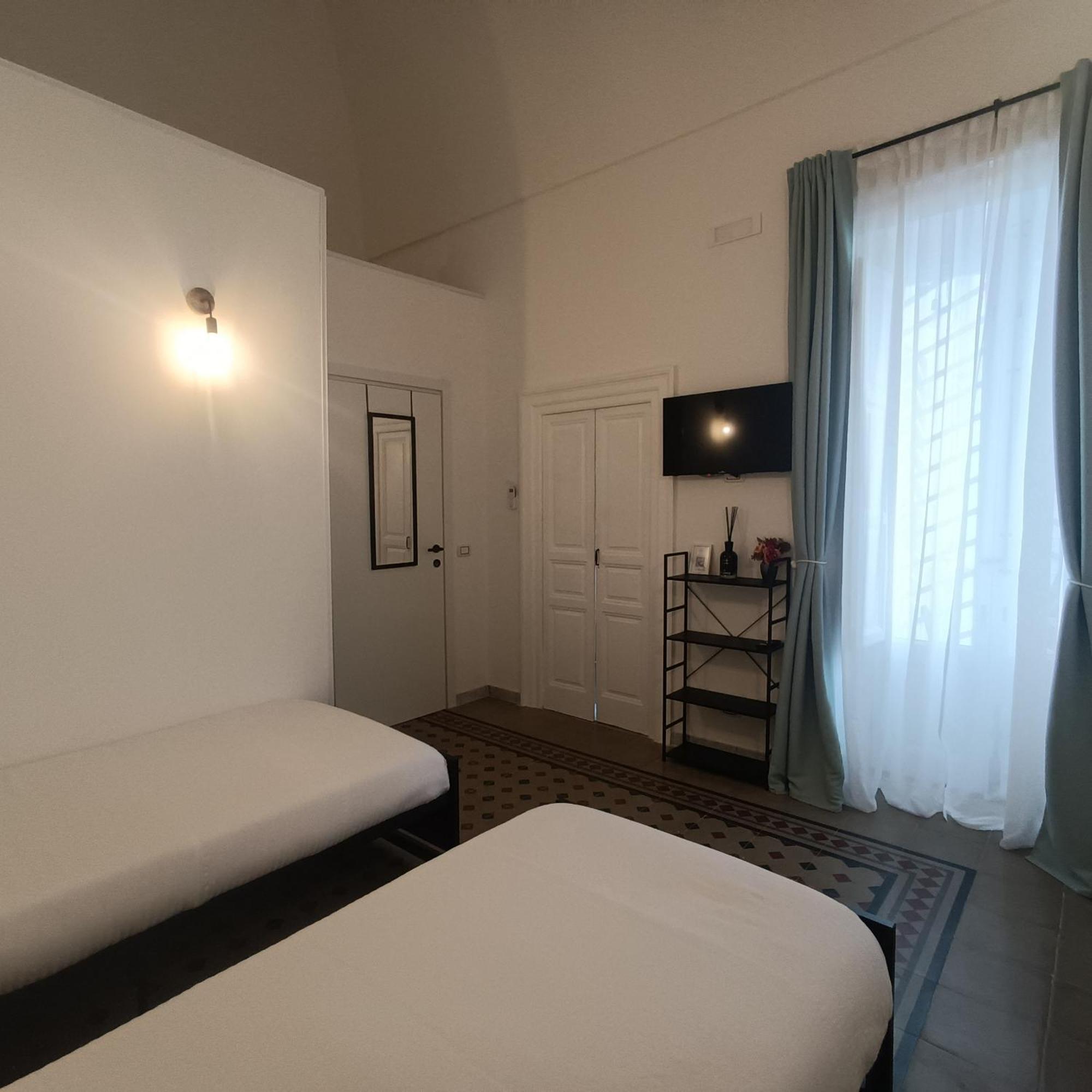 Dimora Tarantina Hotell Taranto Exteriör bild