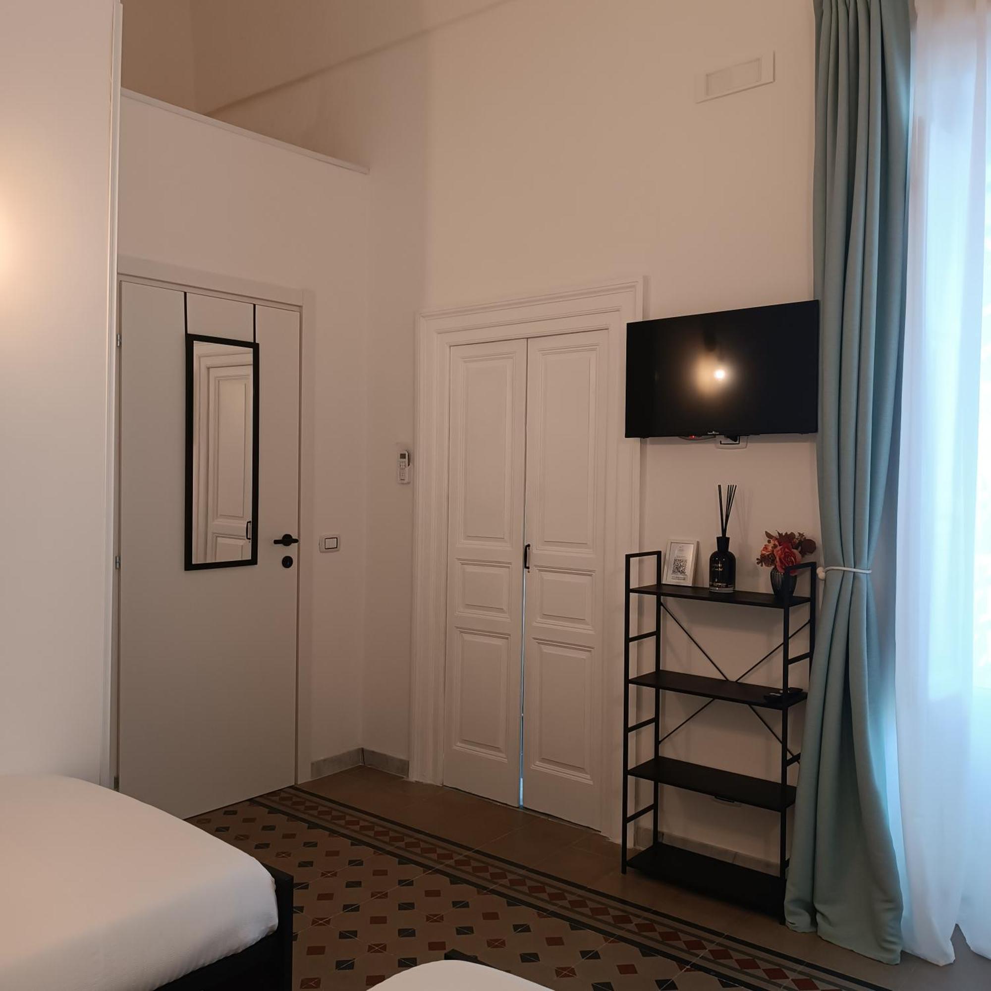 Dimora Tarantina Hotell Taranto Exteriör bild